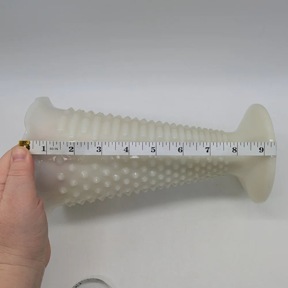 Vintage Anchor Hocking Off White Ruffle Edge Hobnail Glass Trumpet Vase - Picture 8 of 8